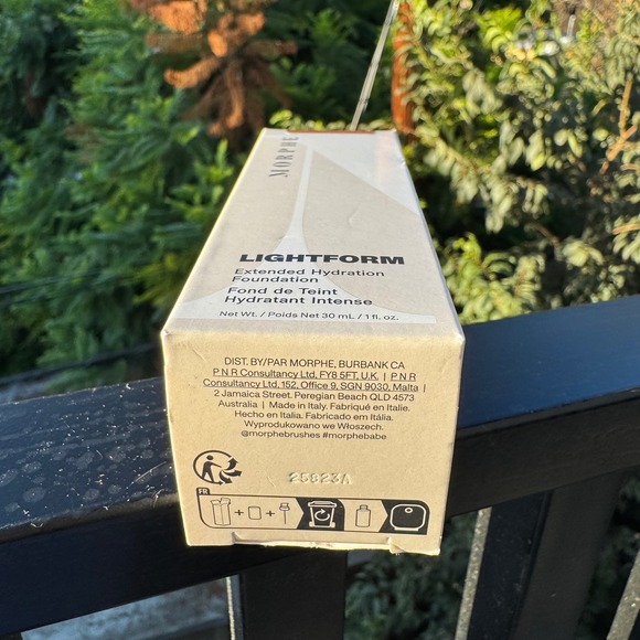 Morphe Lightform‎ Extended Hydration Foundation Rich 27N Deep Rich Neutral - Picture 4 of 4